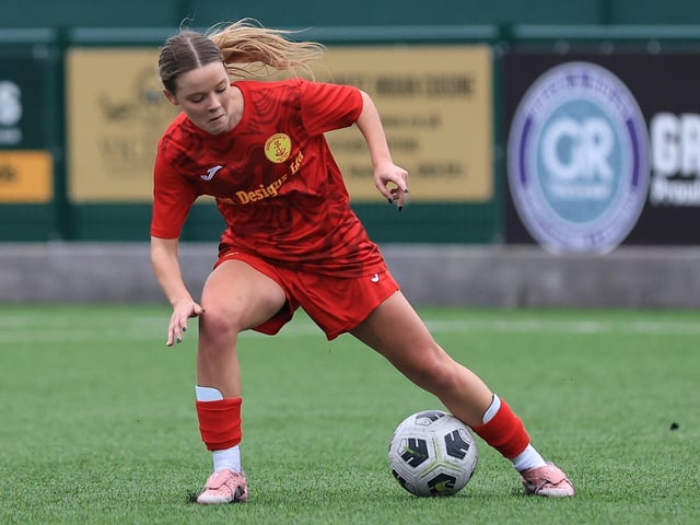 Newhaven Ladies v Brentford Women, London and SE Premier Division