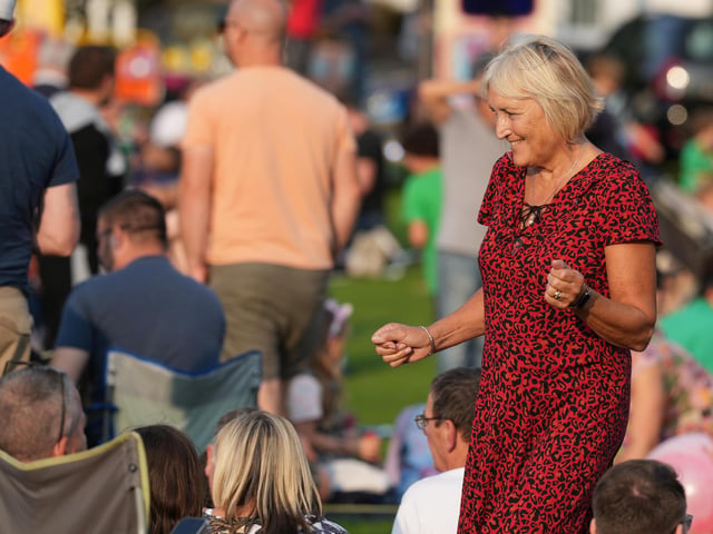 Hundreds enjoy return of free Worthing music festival BroadFest – In Pictures