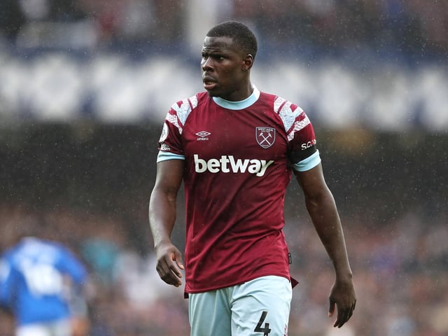 Highest paid: Alphonse Areola/ Kurt Zouma (£120,000.00)
Decrease: -11.89%