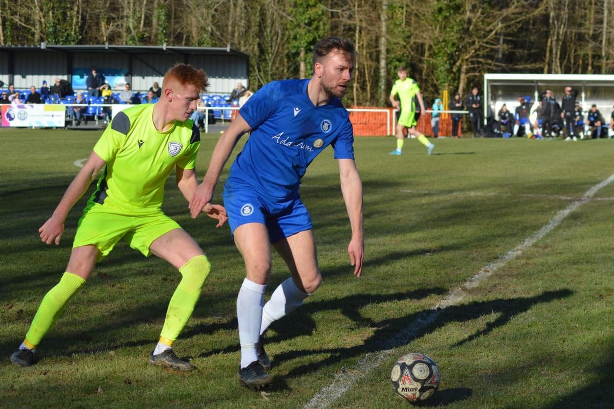 Mark Roffey Roffey back on winning trail after win over Loxwood