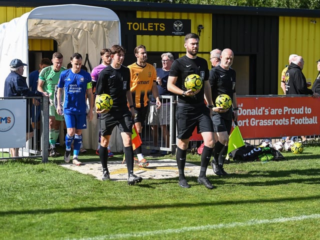 East Grinstead Town v Hassocks, Isthmian south east division