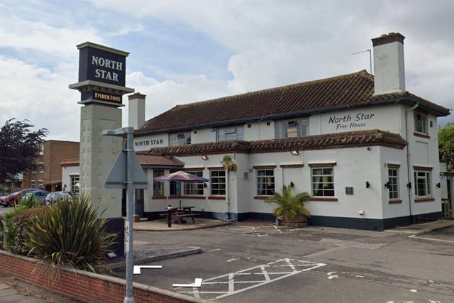 This lively pub has a great atmosphere and serves up classic pub grub alongside a fantastic selection of drinks. With regular events such as live music and quiz nights, it's a popular spot for a night out.