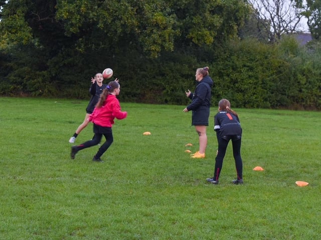 Girls at Burgess Hill RFC get a visit from Harlequins Women