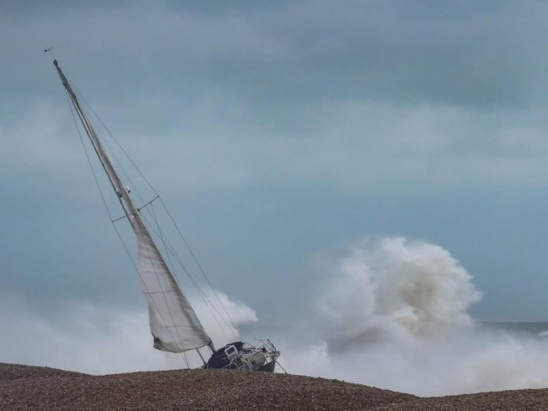 Grounded yacht. Pic by Brian Bailey