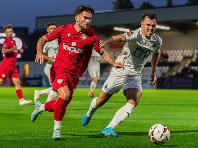 Boreham Wood v Worthing in National League South