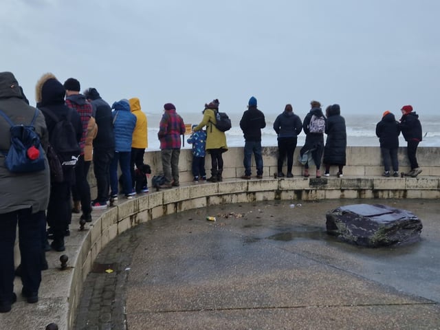 Scream at the Sea 2023, organised by the Bard of Worthing, Joe Bunn, gave people the opportunity to air their grievances and shout them at the top of their voices, so they float away with the waves