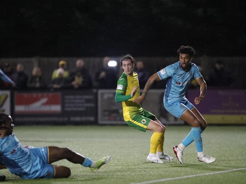 Horsham v Dover Athletic, National League South