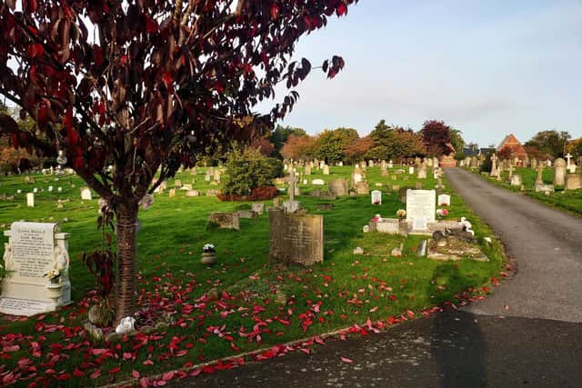 Hailsham Cemetery, Ersham Road