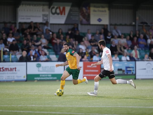 Horsham v Chichester City