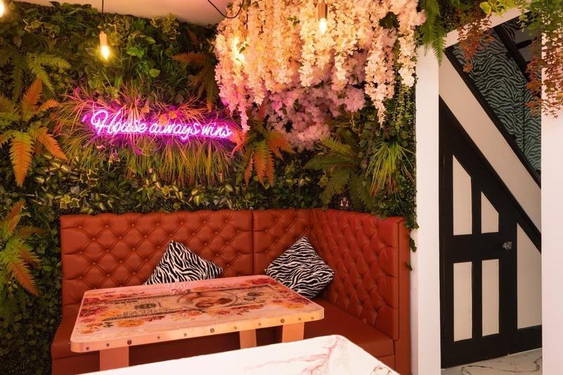 Beeindruckende Fotos zeigen das Innere eines luxuriösen Airbnbs in Sussex ...