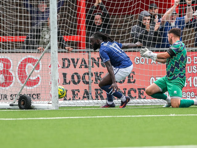 Eastbourne Borough v Leatherhead, Isthmian Premier
