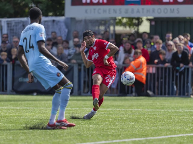 Worthing beat Ebbsfleet to clinch the National League South title