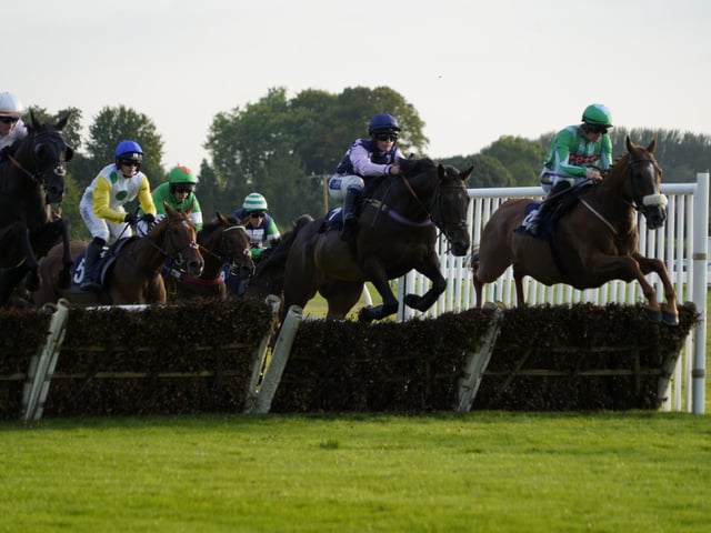 Race 6 The Rapunzel Me Bouncy Blow And Go Novices Limited Handicap Hurdle Race (Div I) at Fontwell on Friday 30 August 2024. www.polopictures.co.uk  Fontwell Arundel Clive Bennett 20240830 ©2024 Clive Bennett Photography 30/08/2024 _CAB7090.JPG : Fontwell Park Ladies' Evening 2024