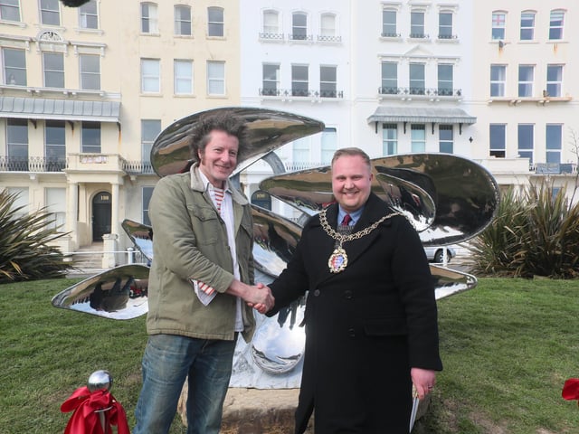 Official unveiling of the new Leigh Dyer sculpture, which is called Marina, on St Leonards seafront. Photo by Roberts Photographic.
