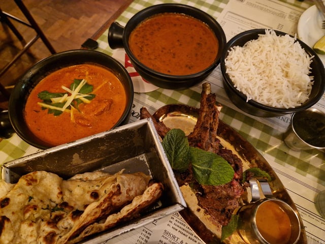 Curry and lamb chops