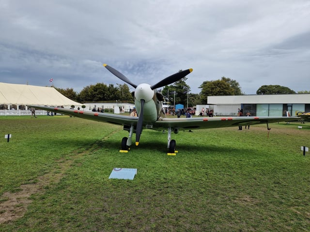 Images from Sunday at Goodwood Revival 2025