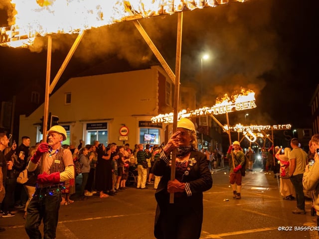 Uckfield Carnival and Bonfire