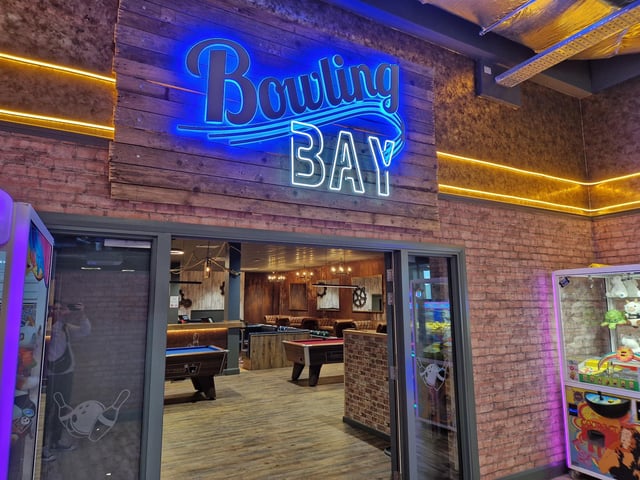 We tried out a family weekend break at Seal Bay Resort in Selsey. We stayed in a platinum caravan and experienced a host of activities and entertainment across the seaside West Sussex site.