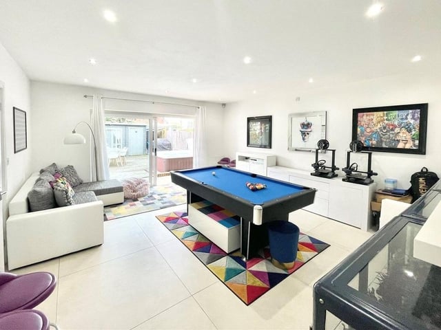 Arlington Road East, Hailsham