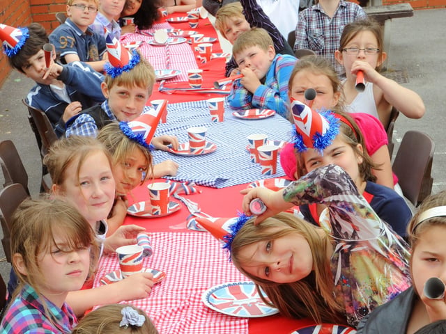 Jubilee celelbrations at Northholmes Junior school, Leethview Road