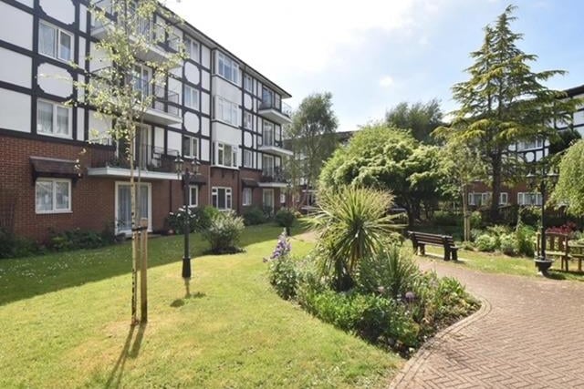 The apartment has lovely communal gardens, a residents lounge and warden services.