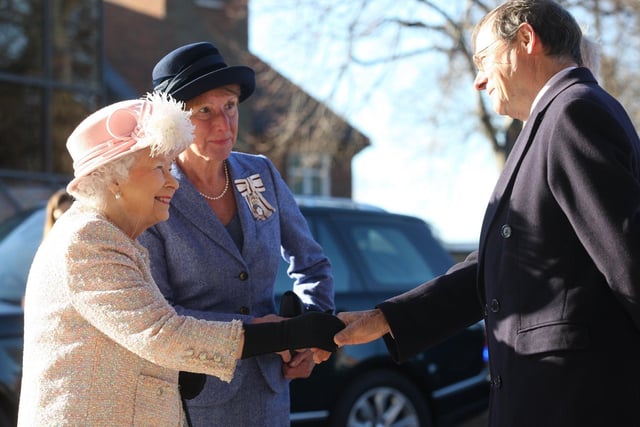 Mrs Susan Piper, Lord Lieutenant of West Sussex introduces the Queen to Mr Harry Goring, Vice Lord Lieutenant. Photo by Derek Martin Photography. DM17114943a.jpg