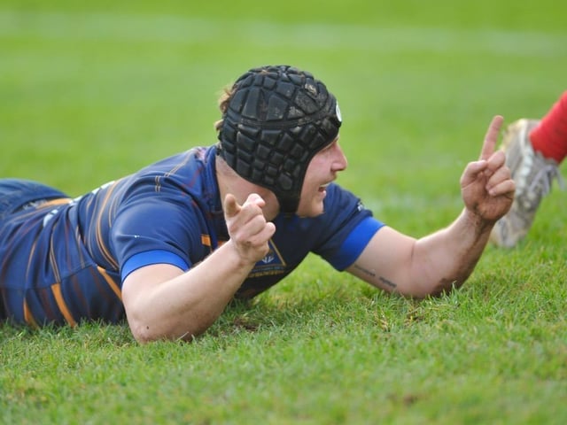 Worthing Raiders lost 19-59 to Jersey at Roundstone Lane. Photographer Stephen Goodger was on hand to capture the action