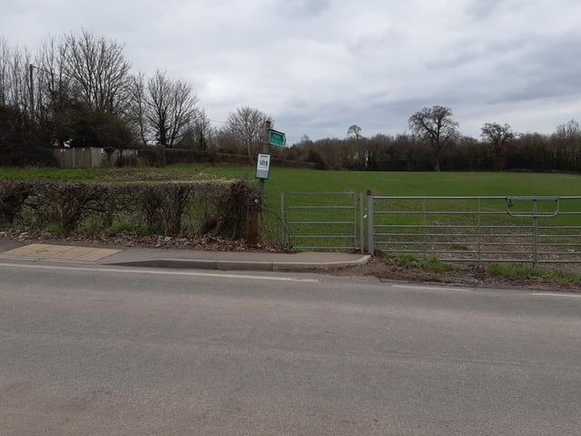 Cross the main road again and head back through the fields to Tinwood Lane