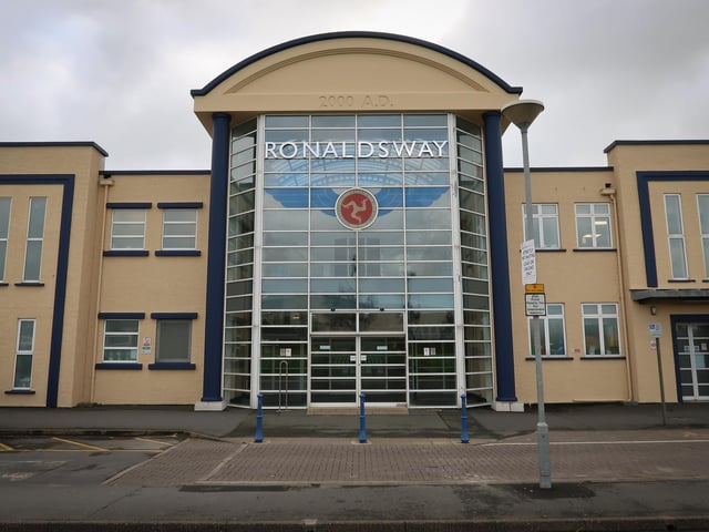 Departures from Isle of Man Airport were 21 minutes behind schedule on average in 2022, according to analysis of CAA data by the PA news agency