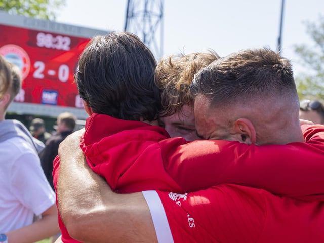 Worthing beat Ebbsfleet to clinch the National League South title
