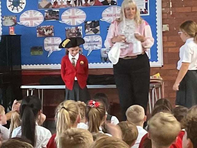 Hastings Mayor visits local primary school