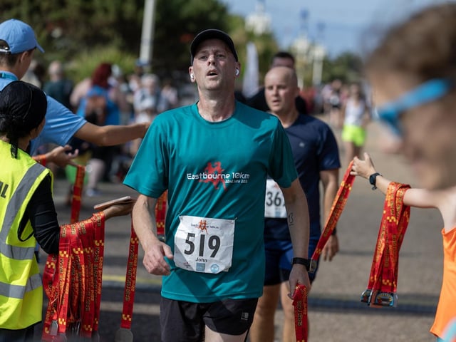The seventh annual Eastbourne 10k took place in glorious sunshine
