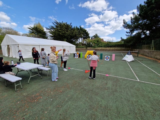 We tried out a family weekend break at Seal Bay Resort in Selsey. We stayed in a platinum caravan and experienced a host of activities and entertainment across the seaside West Sussex site.