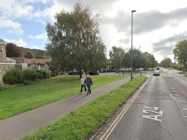 Households in High Salvington & Findon Valley have an average annual income after tax of £47,100