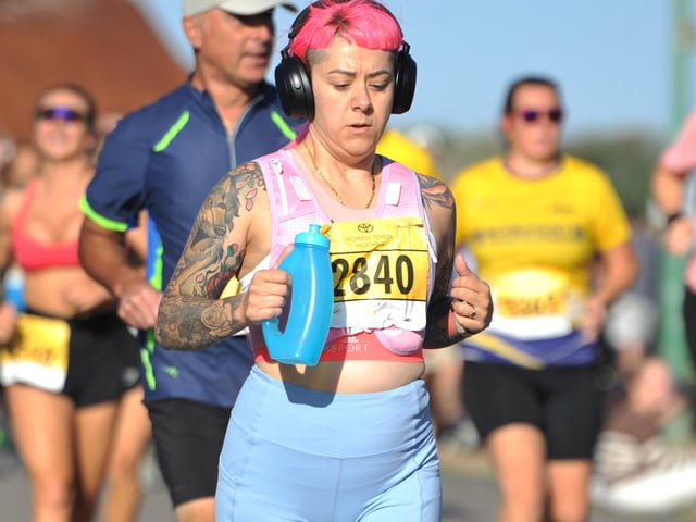 Littlehampton 10K 2026. HR26090601 Pic Hollie Robards/Iconic Media Group