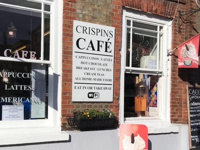 A popular local spot serving hearty breakfasts, classic British lunches, and indulgent milkshakes with a relaxed atmosphere.