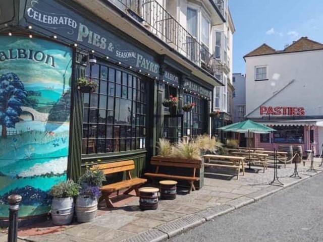 This seafront pub is loved for its home-made pie range, atmosphere and live music scene.