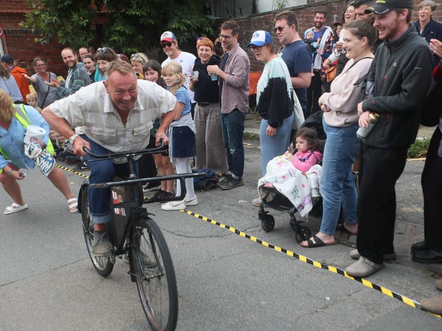 Hastings Old Town Carnival Week 2023: Bike Race. Photo by Roberts Photographic.