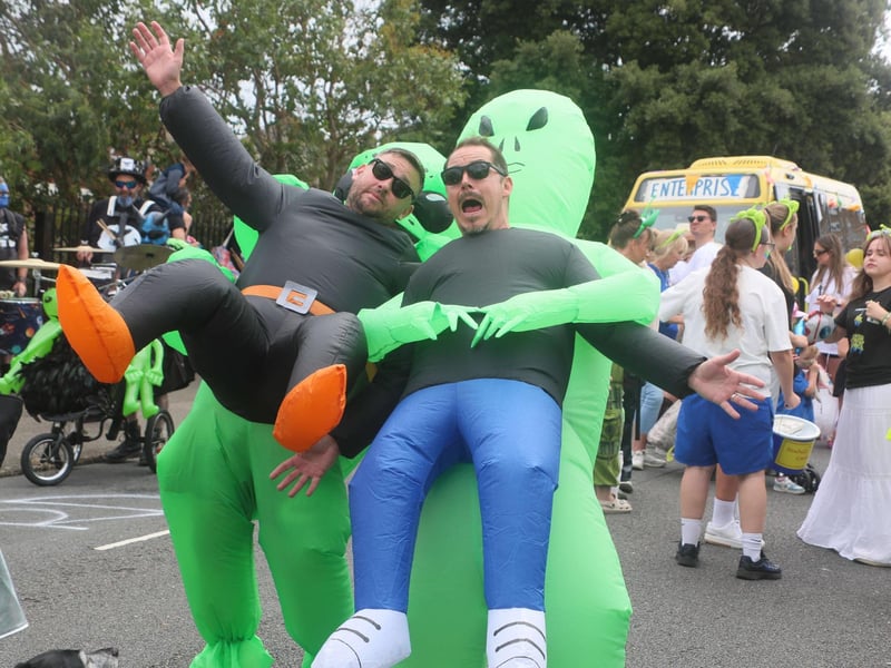 Bexhill Carnival 2025. Photo by Roberts Photographic.