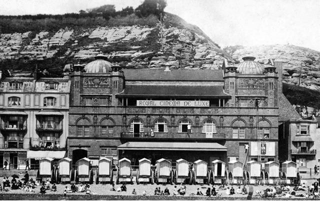 The De Luxe Royal Cinema in 1911