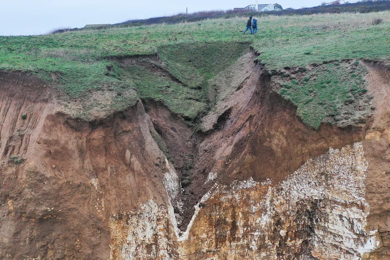 Cliff fall in Peacehaven 1-1-23 (photo by Eddie Mitchell)