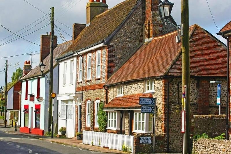 Steyning & Upper Beeding households have an average annual income of £48,000