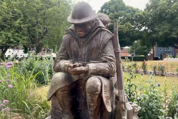 A quieter, more intimate green space near the centre of town, Litten Gardens has memorials, benches, and mature trees. It's a great option for a peaceful break away from the bustle of the high street, ideal for solo picnics or a relaxed chat with a friend.
