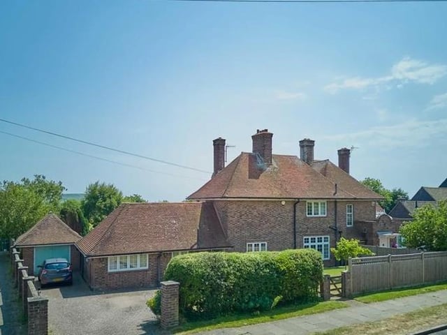 House for sale in Seaford: 1920s home with a swimming pool