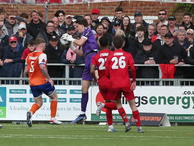 Worthing take on Braintree inMonday's final in front of another near-3,000 crowd | Picture: Mike Gunn