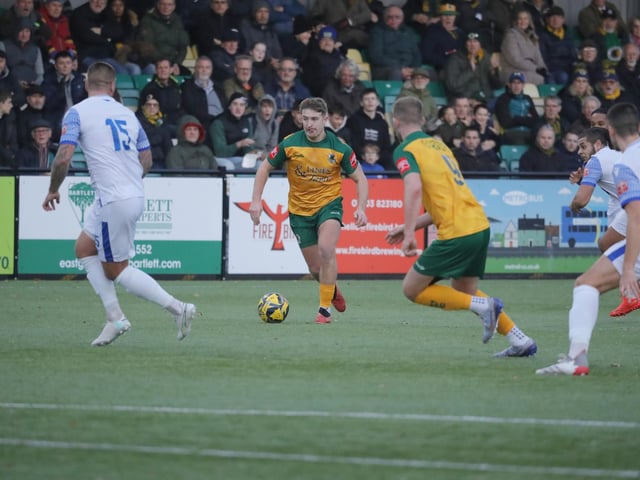 FA Trophy action between Horsham and AFC Totton