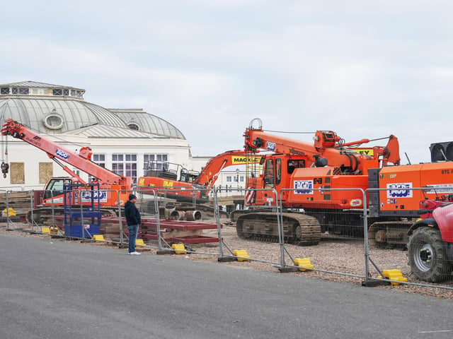 Worthing Borough Council contractors have this week begun work on a temporary fix – ‘during the spring low tide’ – so that the pier can be reopened to the public.