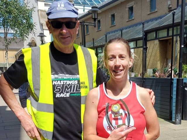 Presentations at the Hastings Runners five-mile race