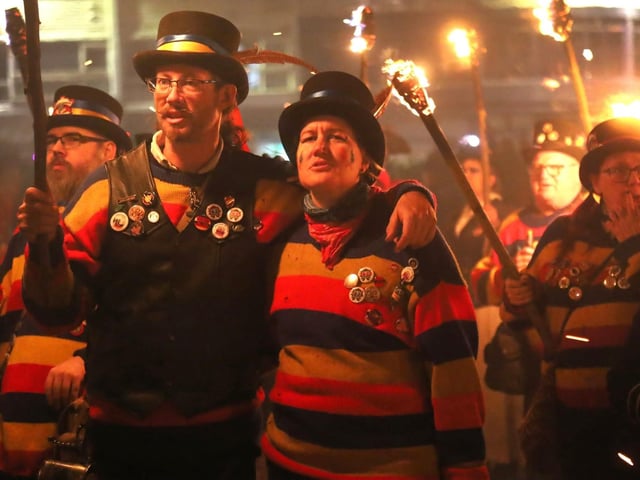 Hastings Bonfire 2026. Photos by Andrew Clifton