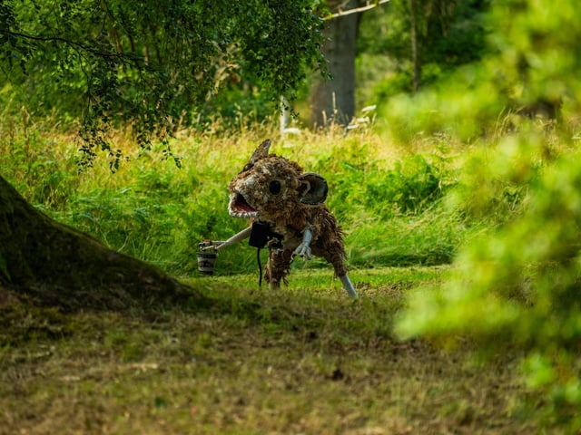 Wood Wide Web by Little Lost Robot. Photo: RBG Kew